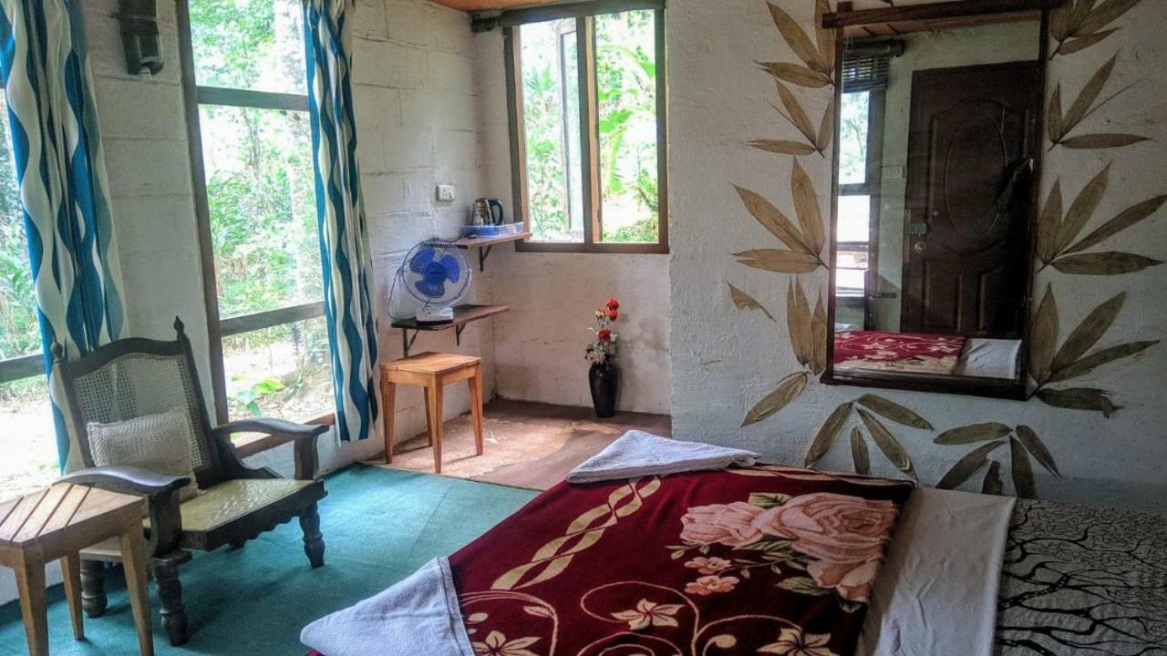 Jungle Jive Tree House Munnar Bed & Breakfast エクステリア 写真